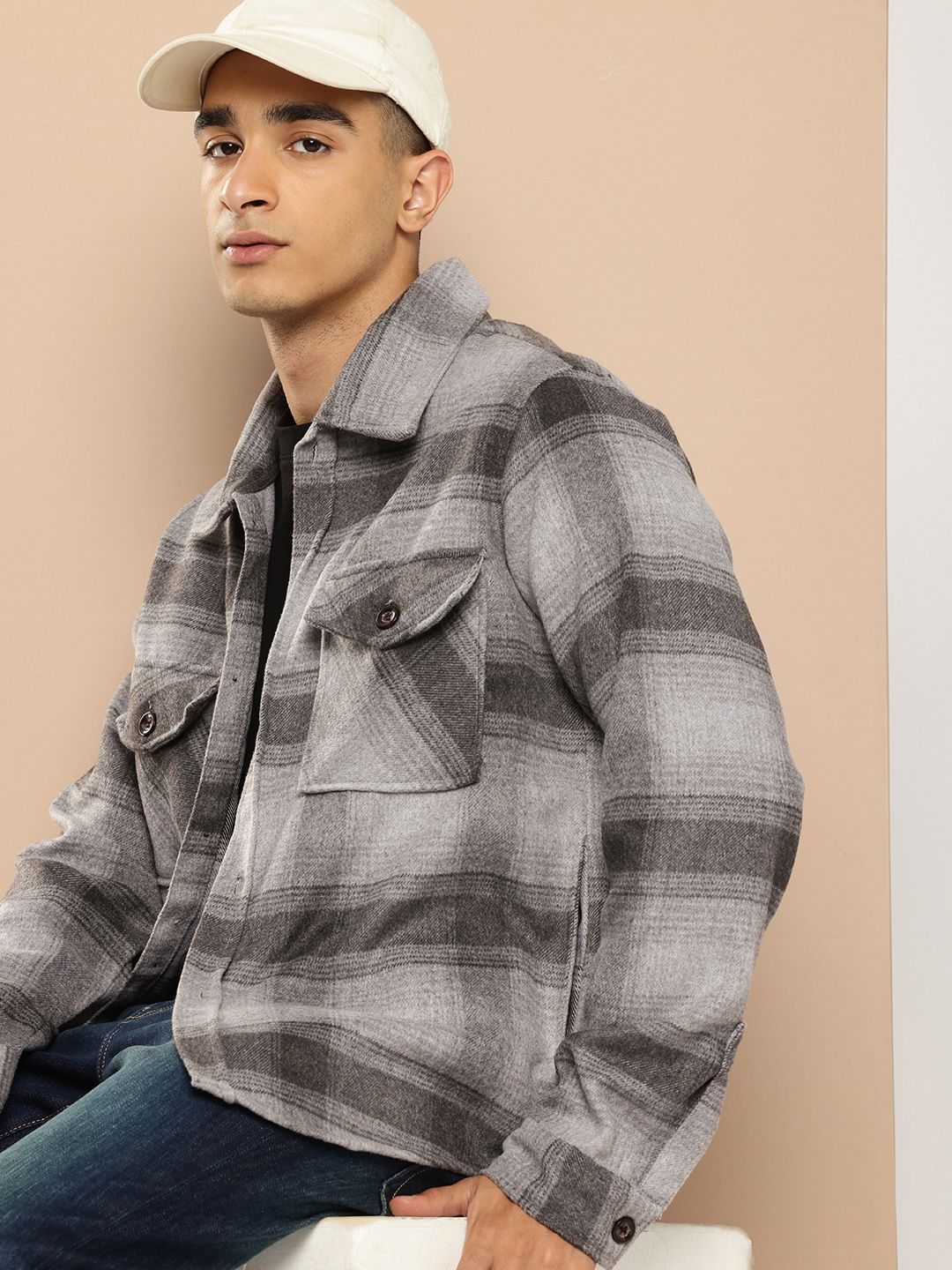INVICTUS Long Sleeves Checked Regular Shacket