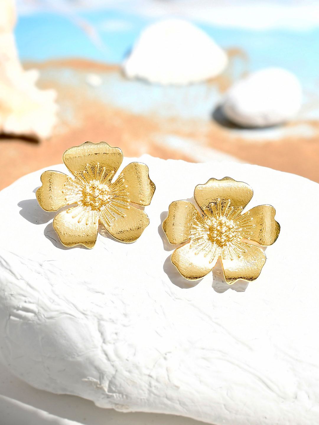 Voylla Hawaii Hibiscus Statement Studs