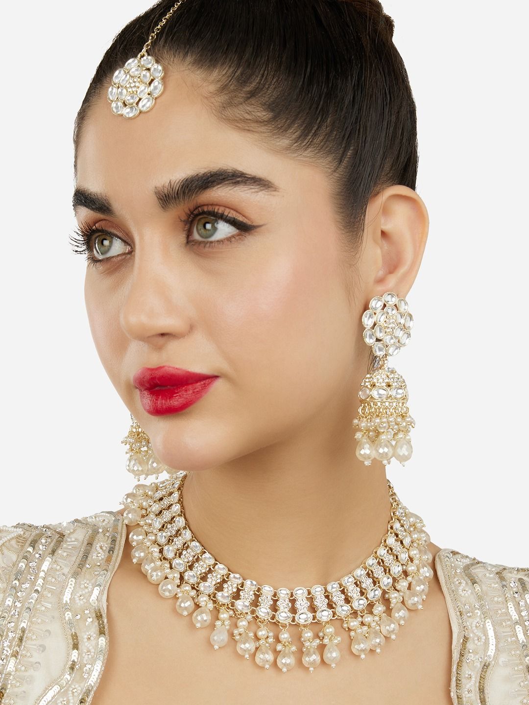 Zaveri Pearls Gold Plated Kundan Studded & Beaded Jewellery Set