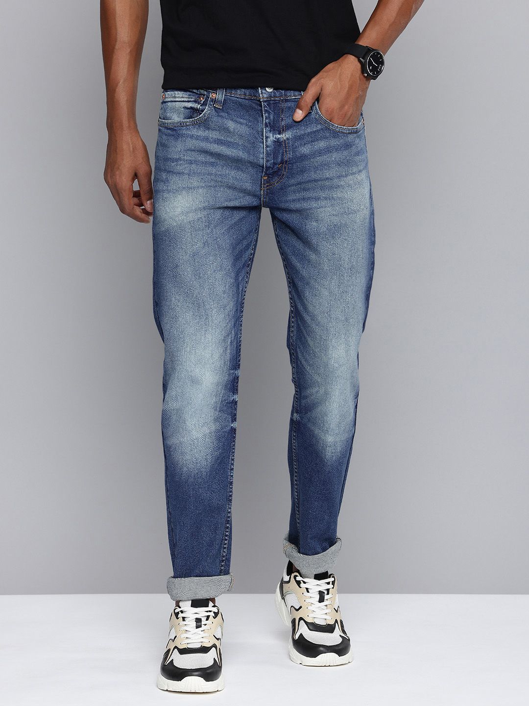 Myntra : Flat 71% Off On Levis Men’s Jeans