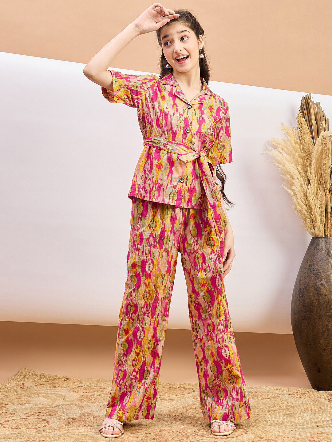 StyloBug Girls Printed Shirt With Trousers