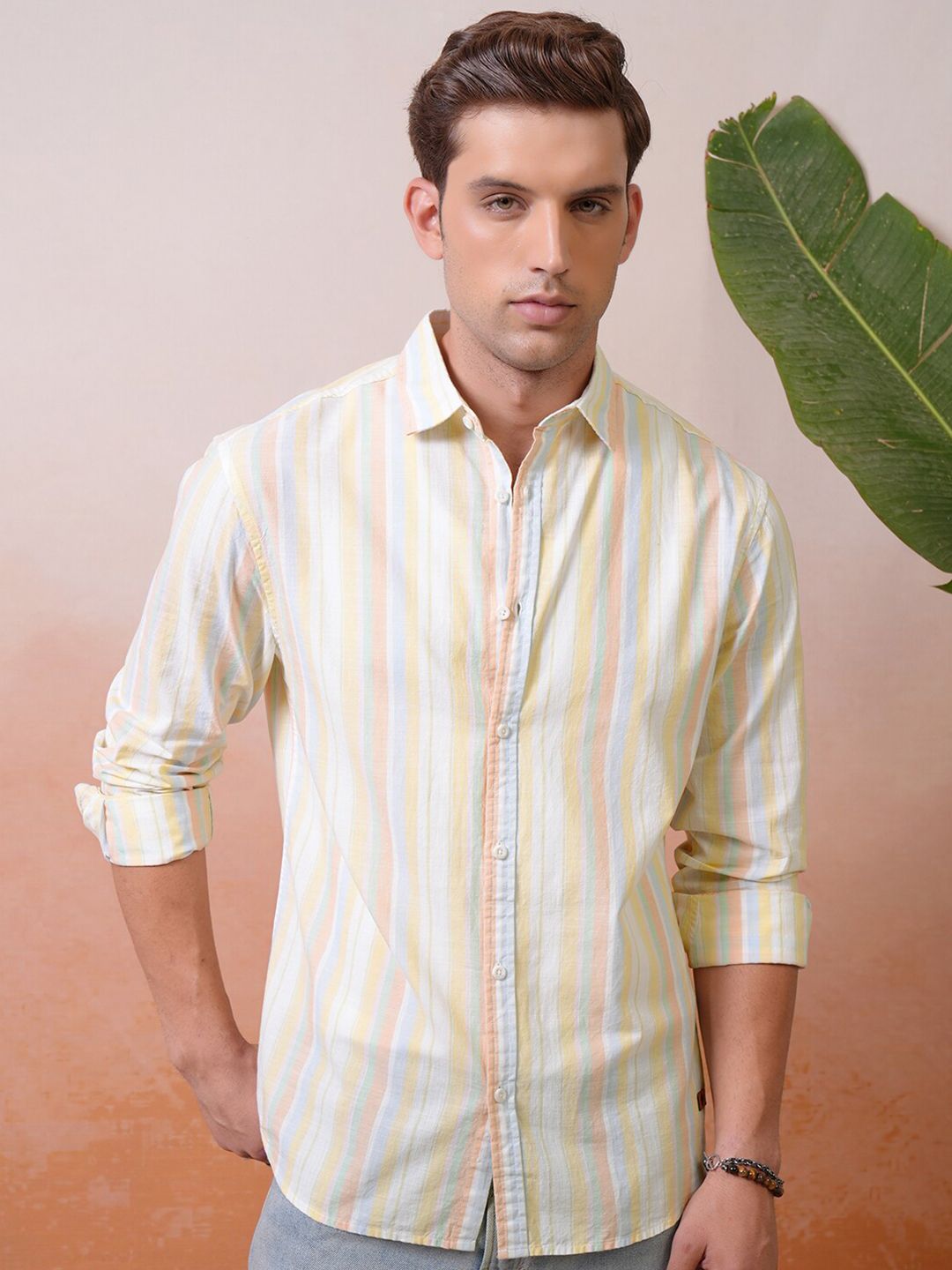 "Locomotive Premium Men Striped Relaxed   Shirt"