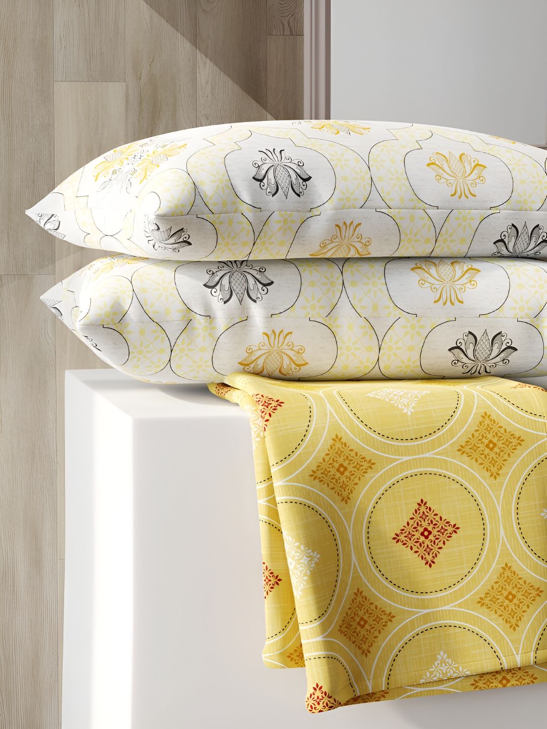 Color Sense Layers Ivy Collection Yellow Geometric Microfiber Wrinkle Free 124 TC Queen Bedsheet with 2 Pillow Covers-241 x 221 cm