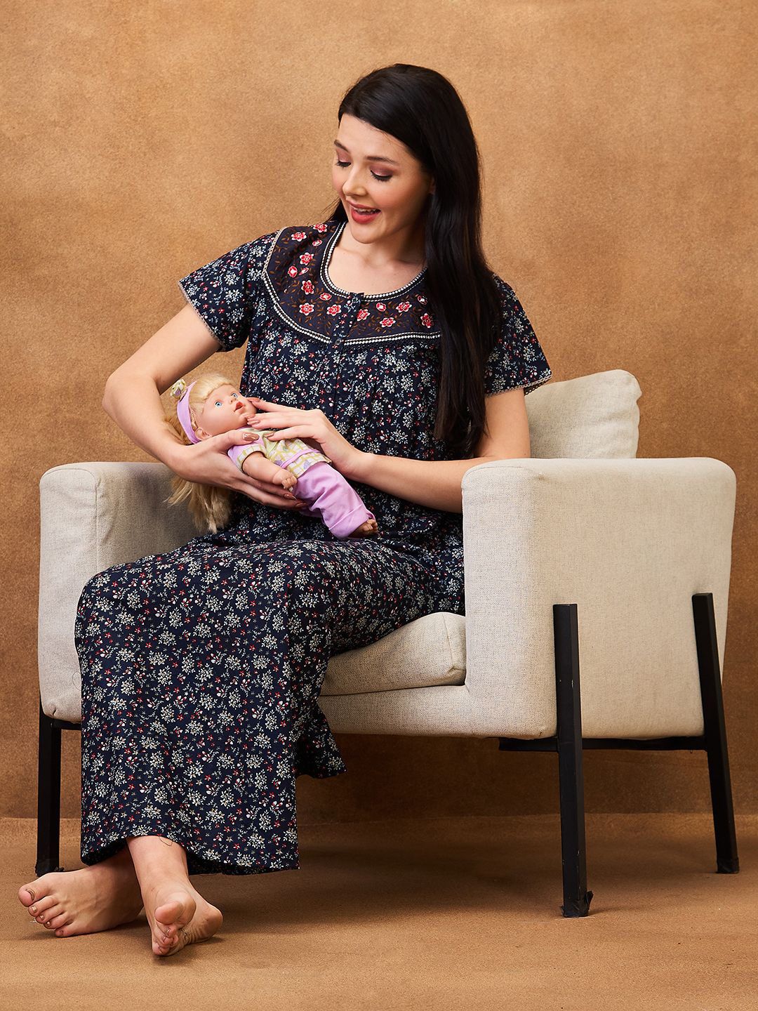 AV2 Printed Pure Cotton Maternity Maxi Nightdress