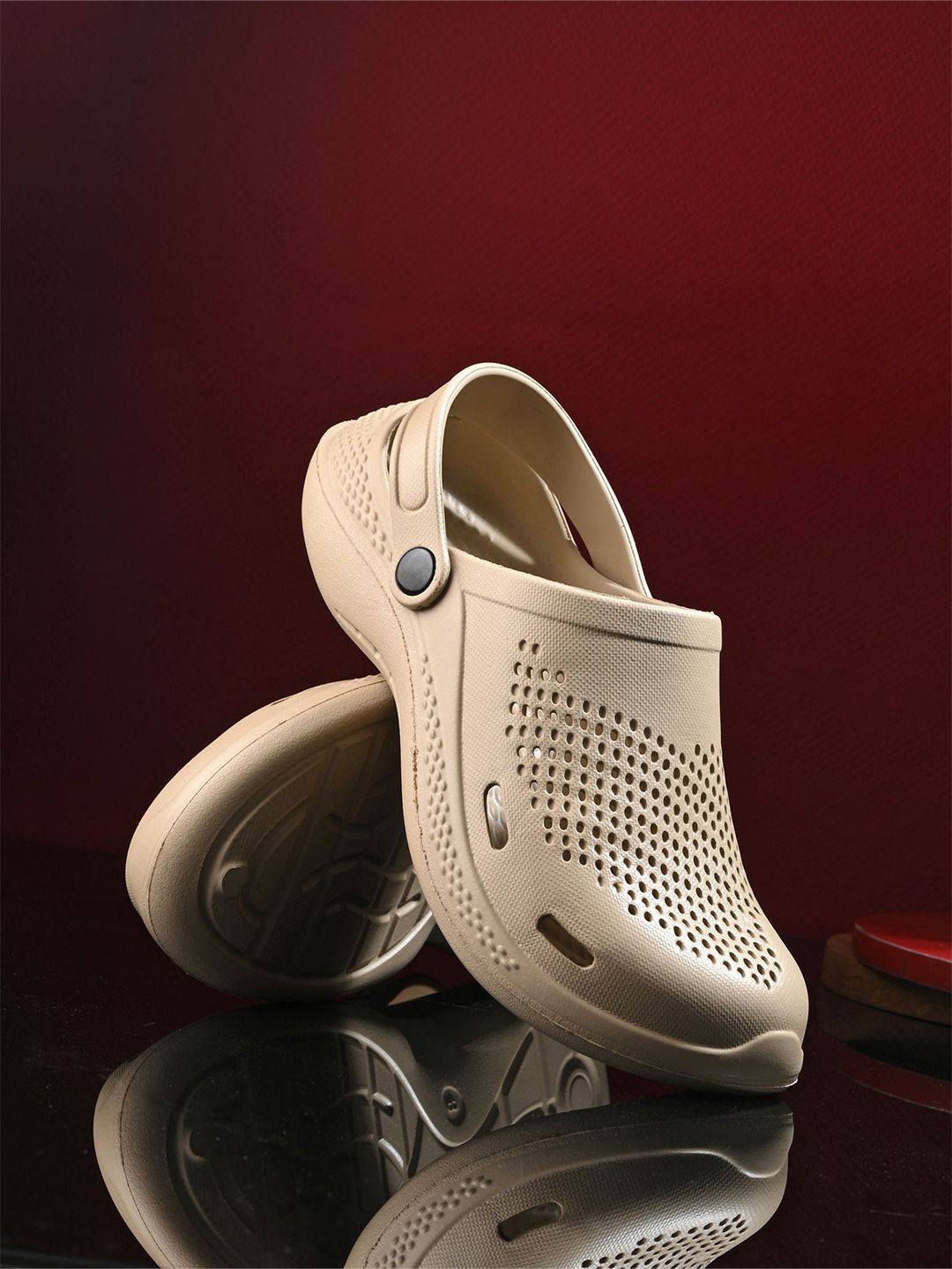 AfroJack Men Croslite Clogs