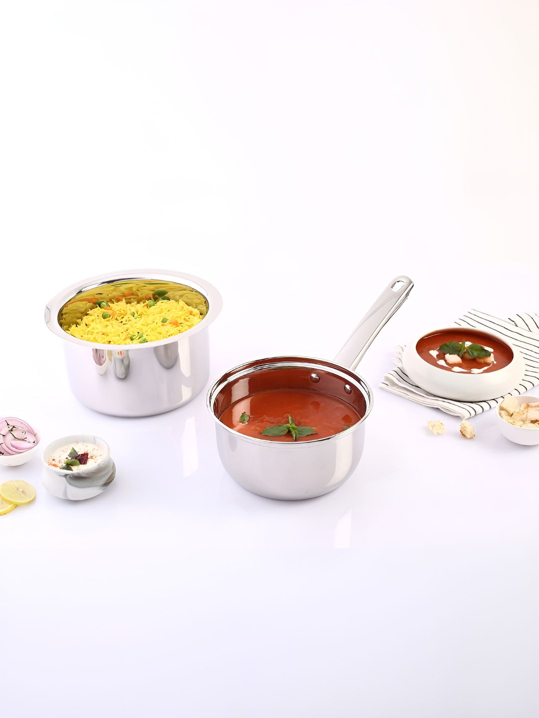 Wonderchef Nigella Sauce Pan & Cooking Pot 1.5 L & 2L