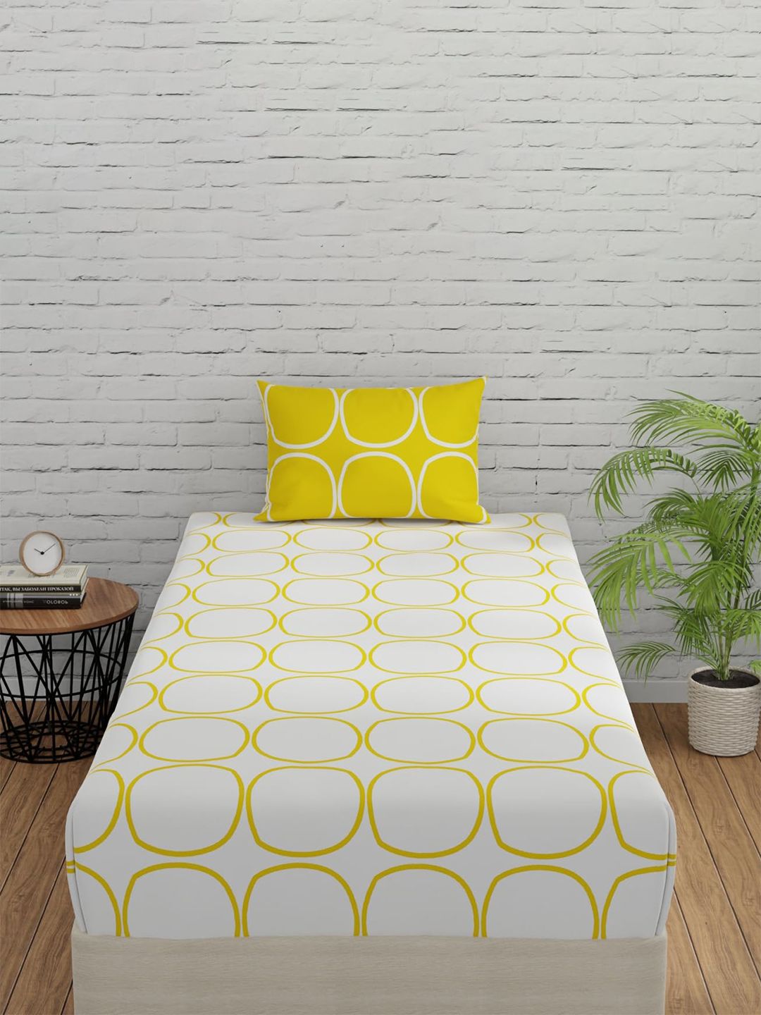 Huesland White Geometric 144 TC Fitted Single Bedsheet with Pillow Cover-9 x 78 x 8 inches