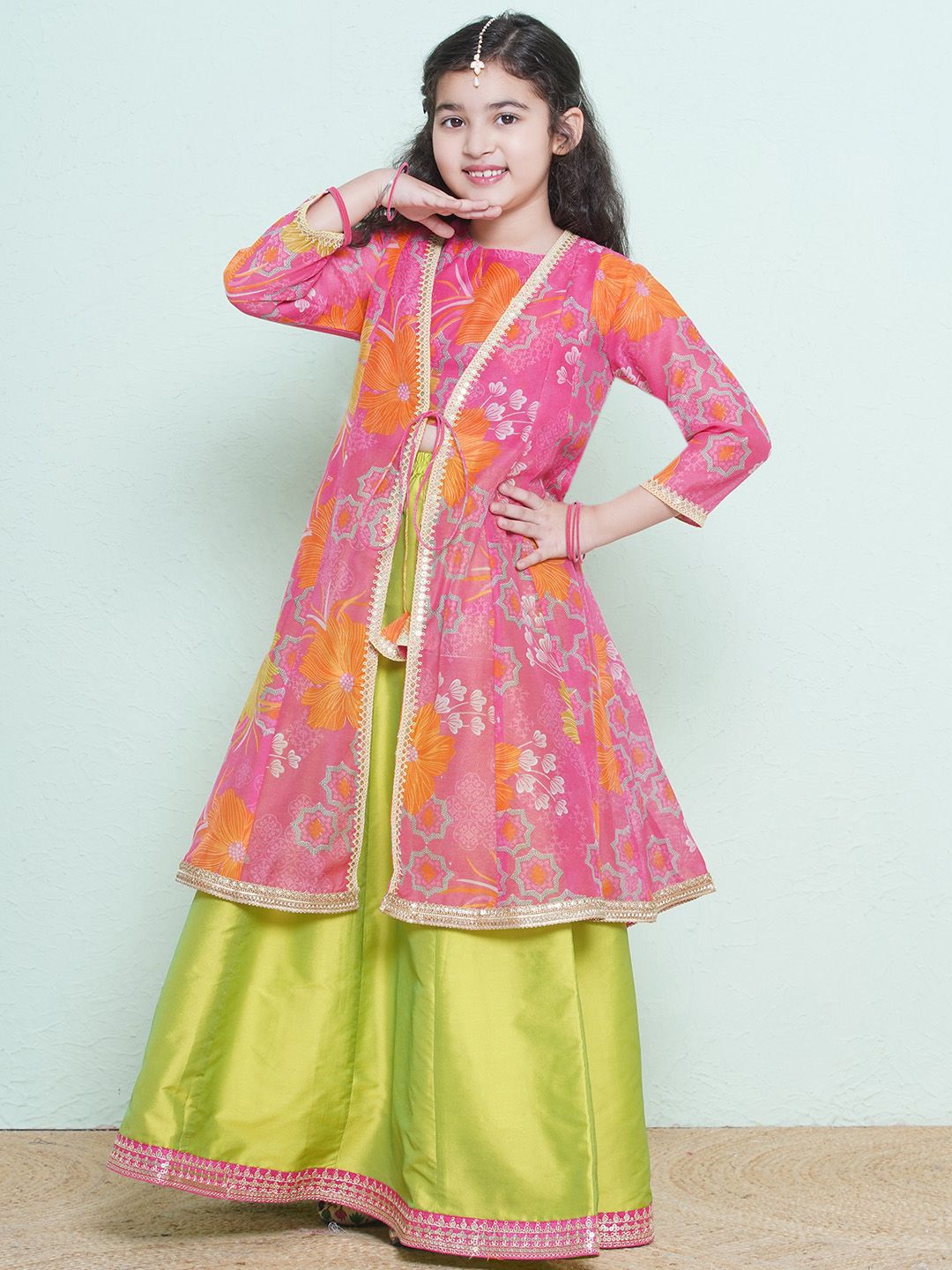 Girls Girls Printed Sequinned Ready to Wear Lehenga With Blouse & Shrug 6