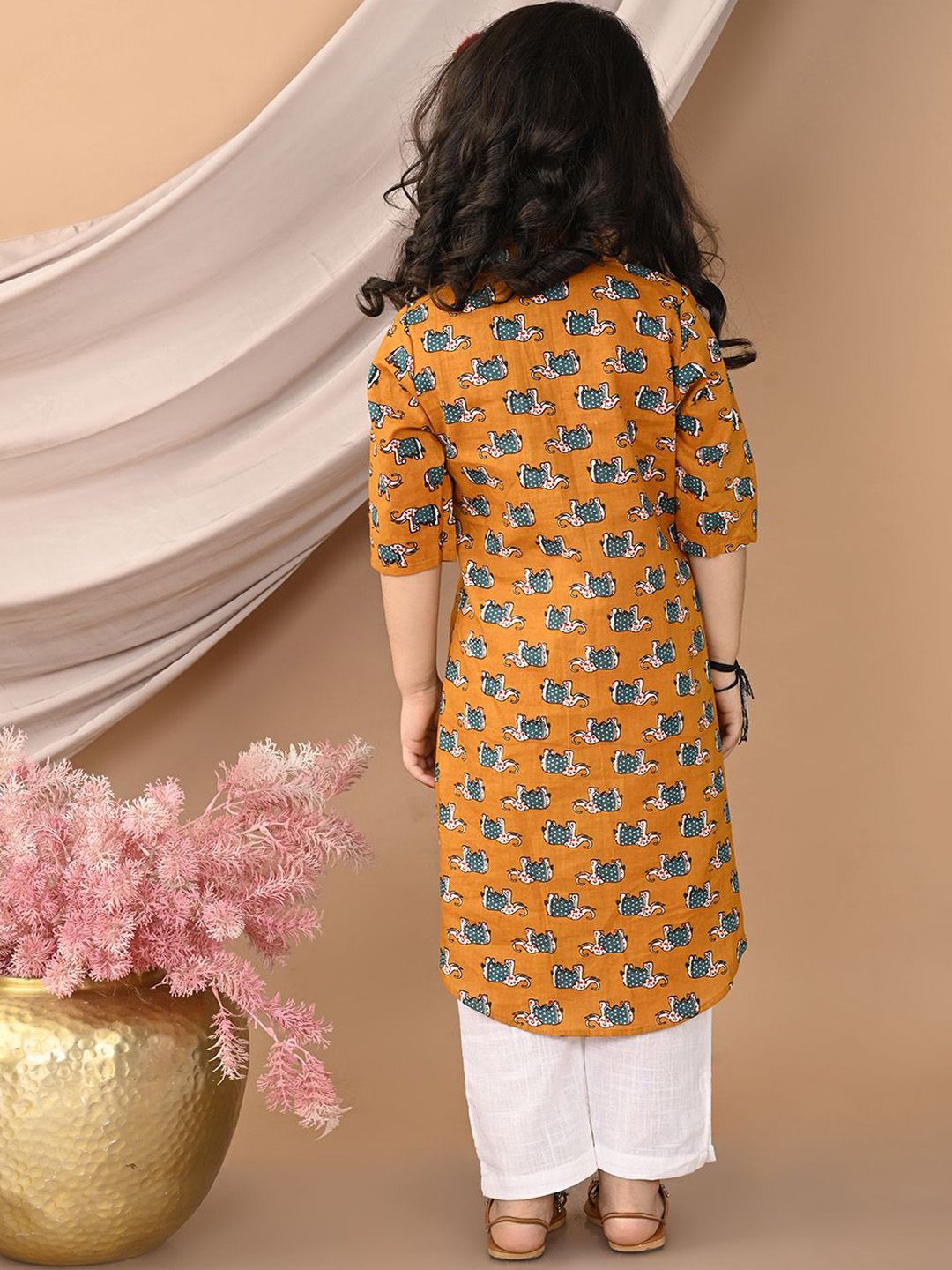 Girls Yellow Printed Shirt Collar Pure Cotton A-Line Kurta With Trouser 4
