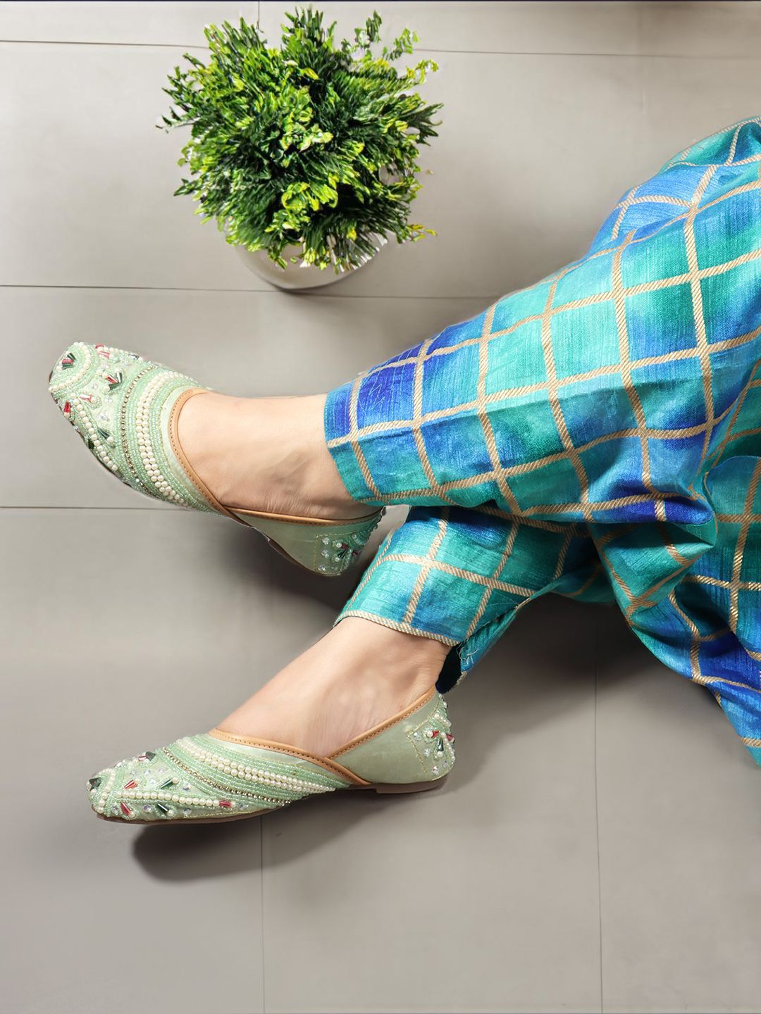ICONICS Pista Green Embellished Slip-On Ethnic Women Mojaris