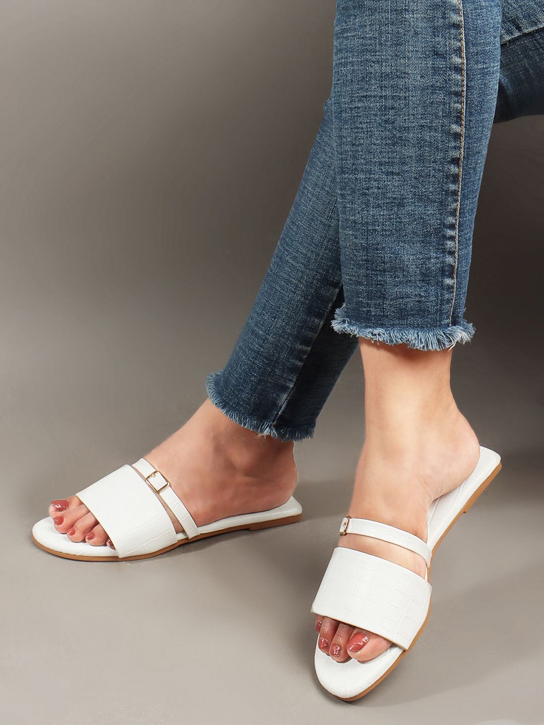 Lavie Women Buckled Open Toe Flats