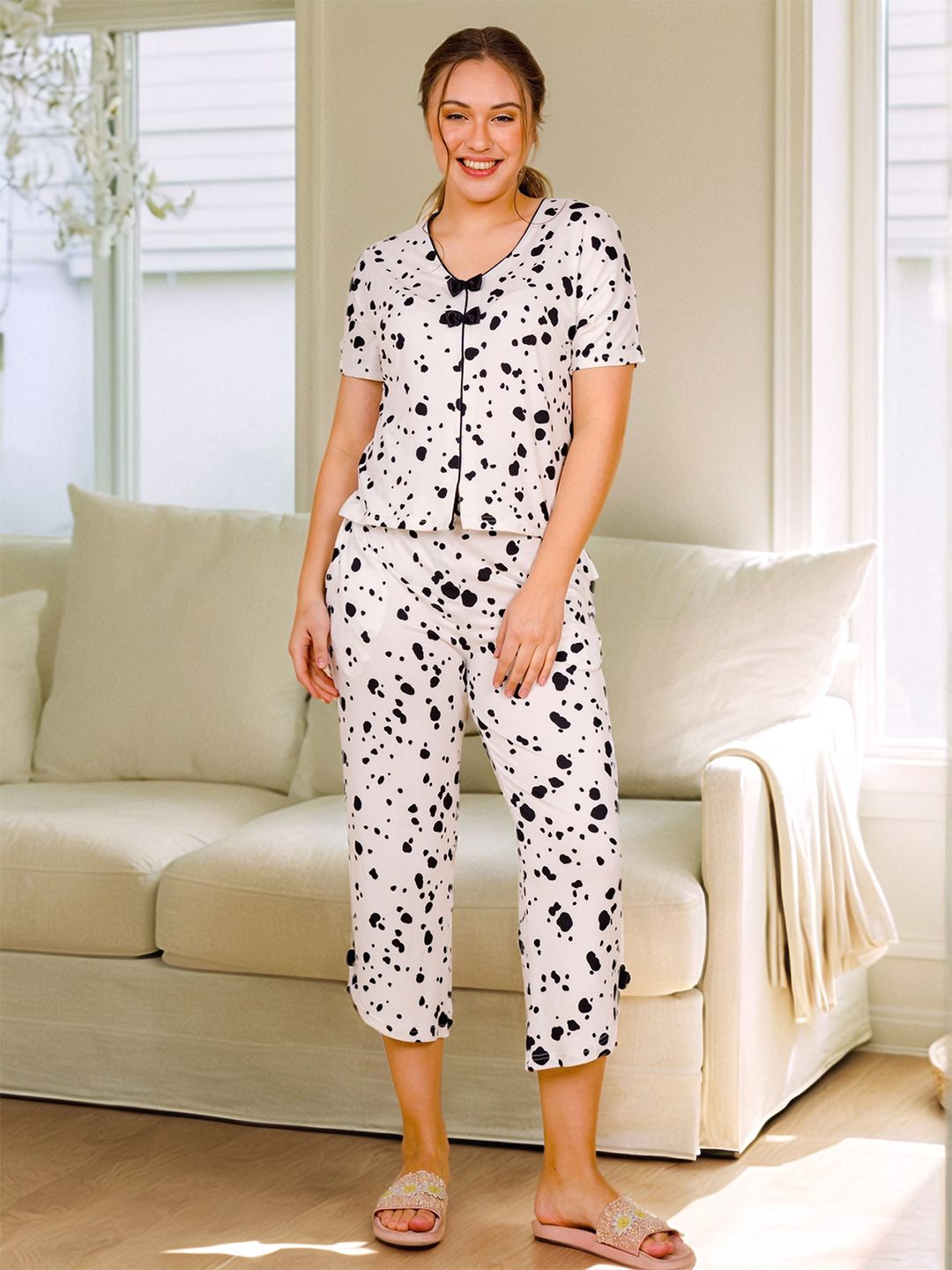 ELEVENS HEAVEN Women Abstract Printed Night Suit