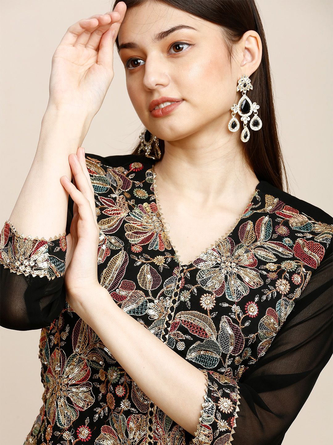 Women Embroidered Ready to Wear V-Neck Lehenga Choli 2