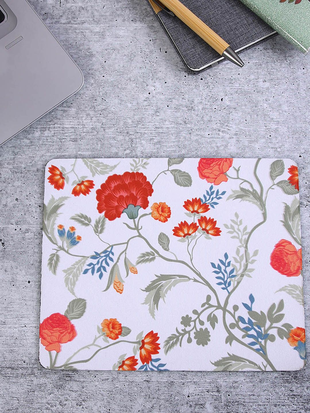 PENTADECO Cream-Coloured & Red Floral Printed Rectangle Mouse Pad