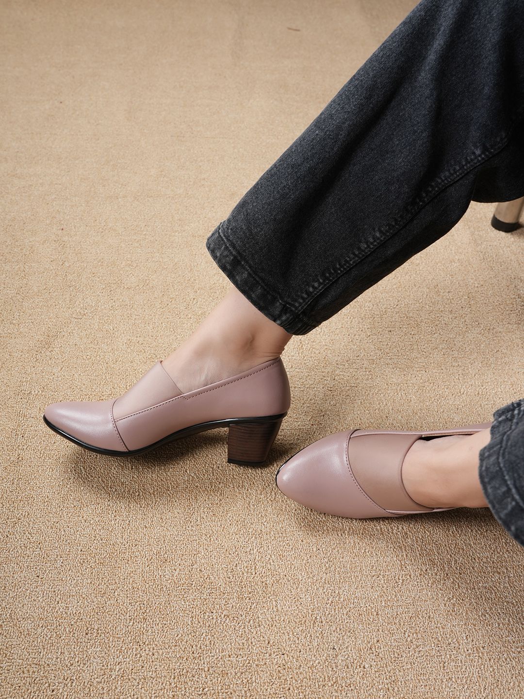 Mast & Harbour Pumps Block Heels