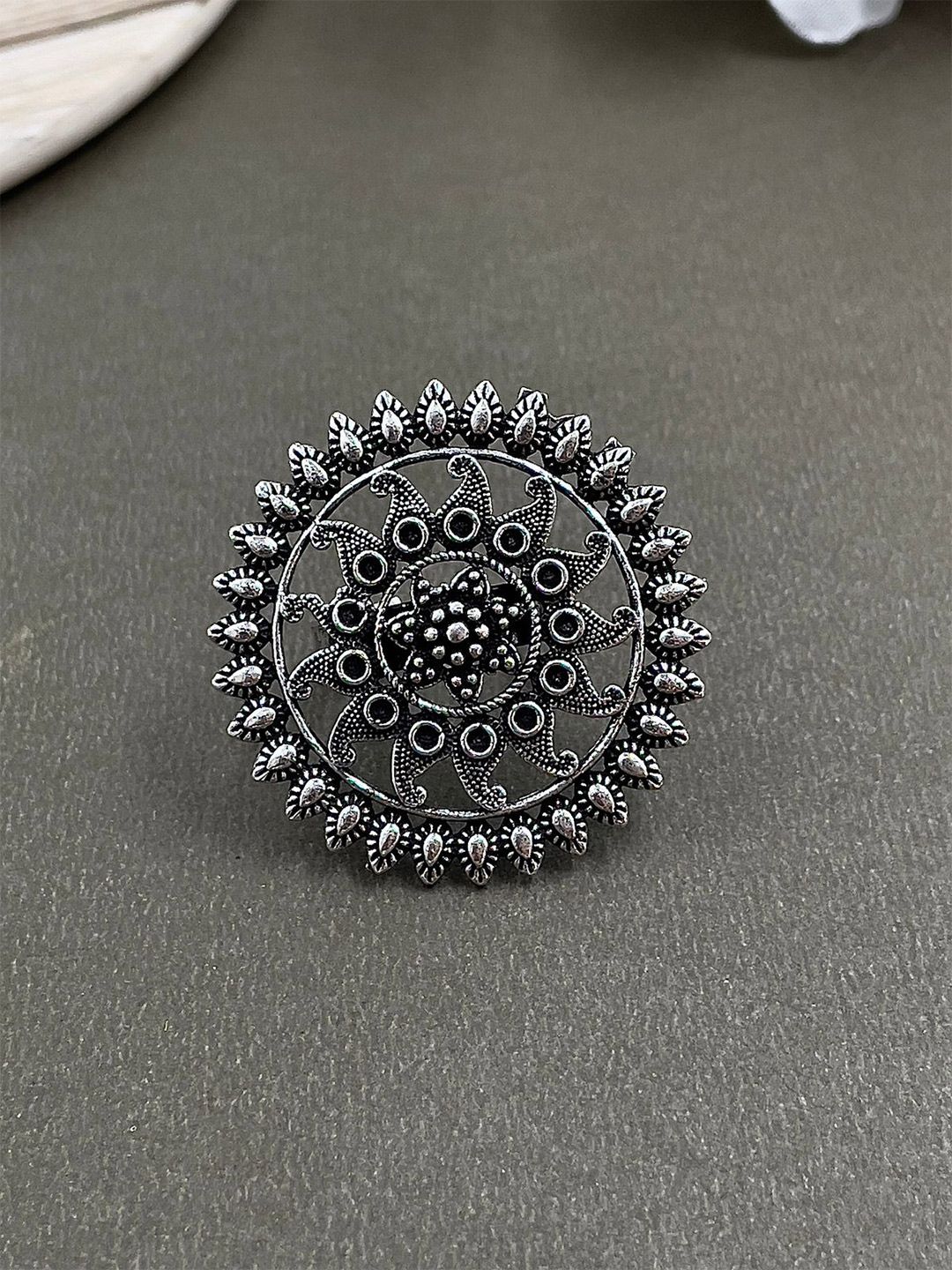 NAMAN ARTS Silver-Plated Oxidised Finger Ring
