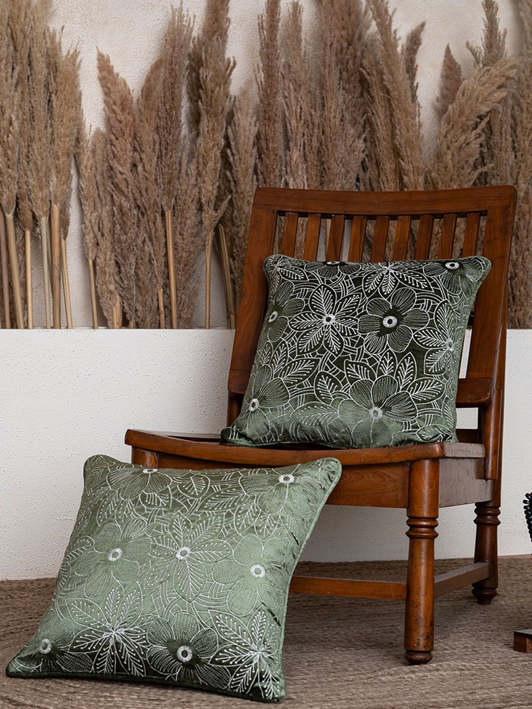 BELIHODE Set of 2 Evergreen Botanical Bliss Embroidered Cushion Cover