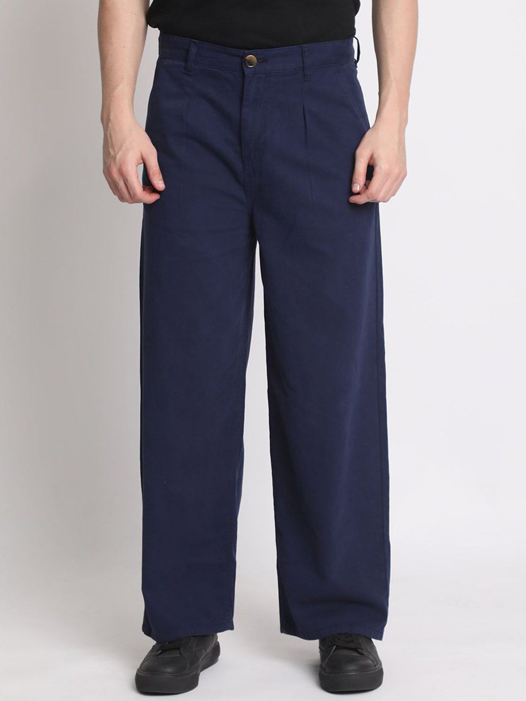 The Roadster Lifestyle Co Men Baggy Fit Chinos Trousers