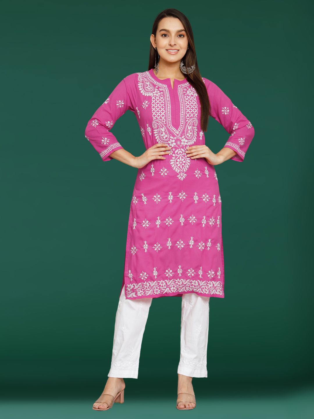 PARAMOUNT CHIKAN Ethnic Motifs Embroidered Lucknowi Chikankari Georgette Kurta