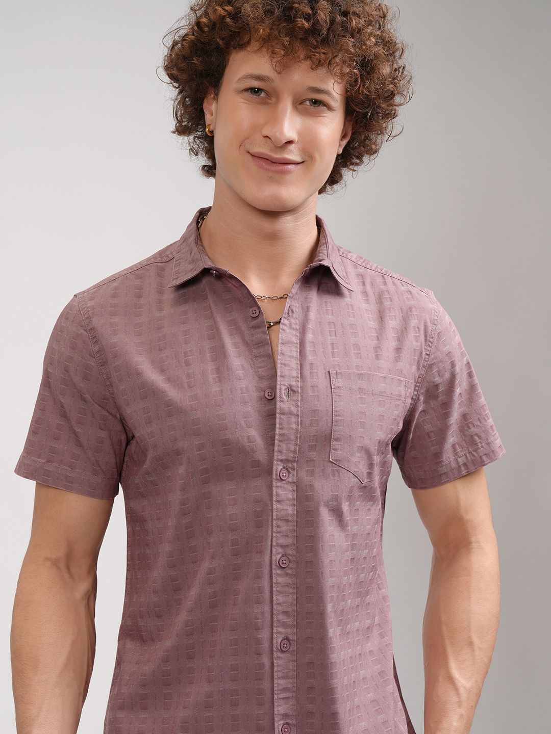 HIGHLANDER Men Spread Collar Textured Cotton Casual Slim Fit Shirt