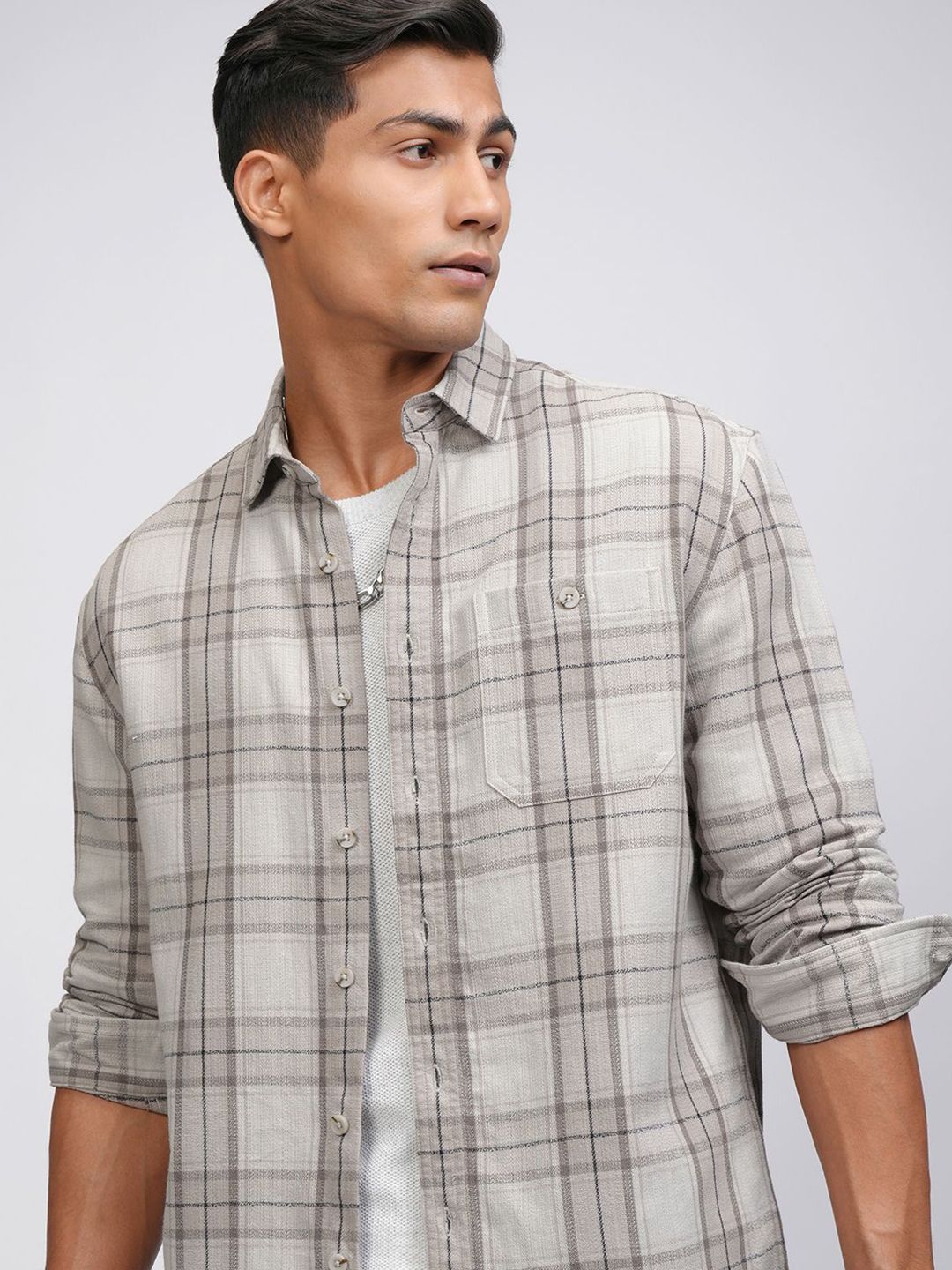 HIGHLANDER Men Spread Collar Tartan Checked Cotton Casual Shirt