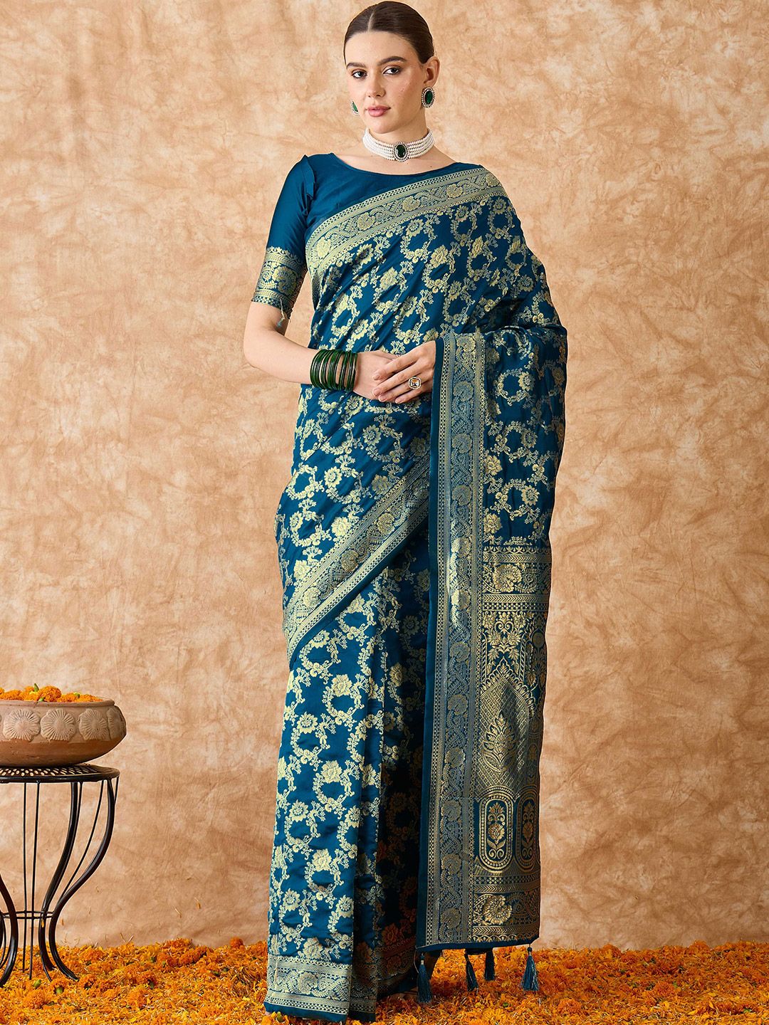 HERE&NOW Embellished Zari Silk Blend Fusion Banarasi Saree