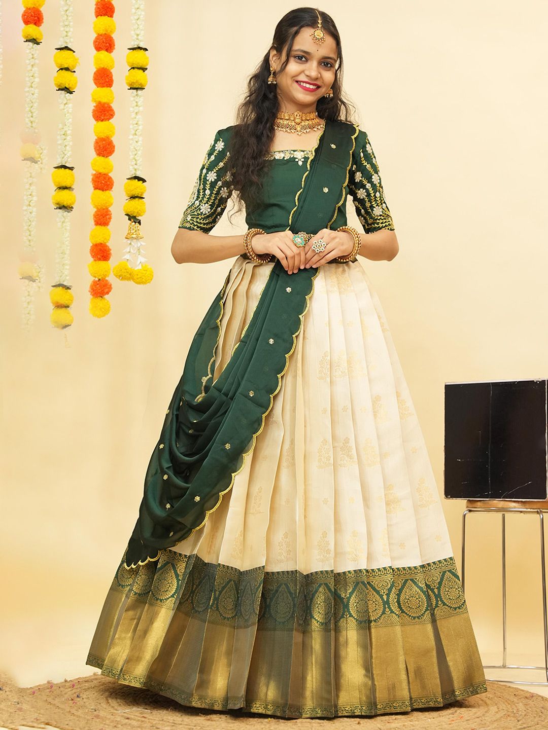 Fabcartz Semi-Stitched Lehenga & Unstitched Blouse With Dupatta