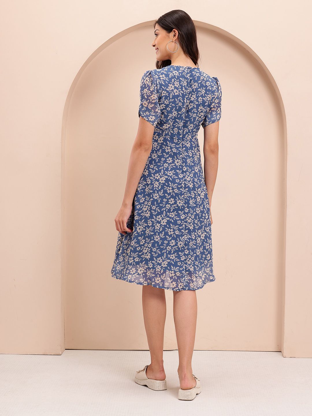Floral Print Puff Sleeve A-Line Midi Dress 5