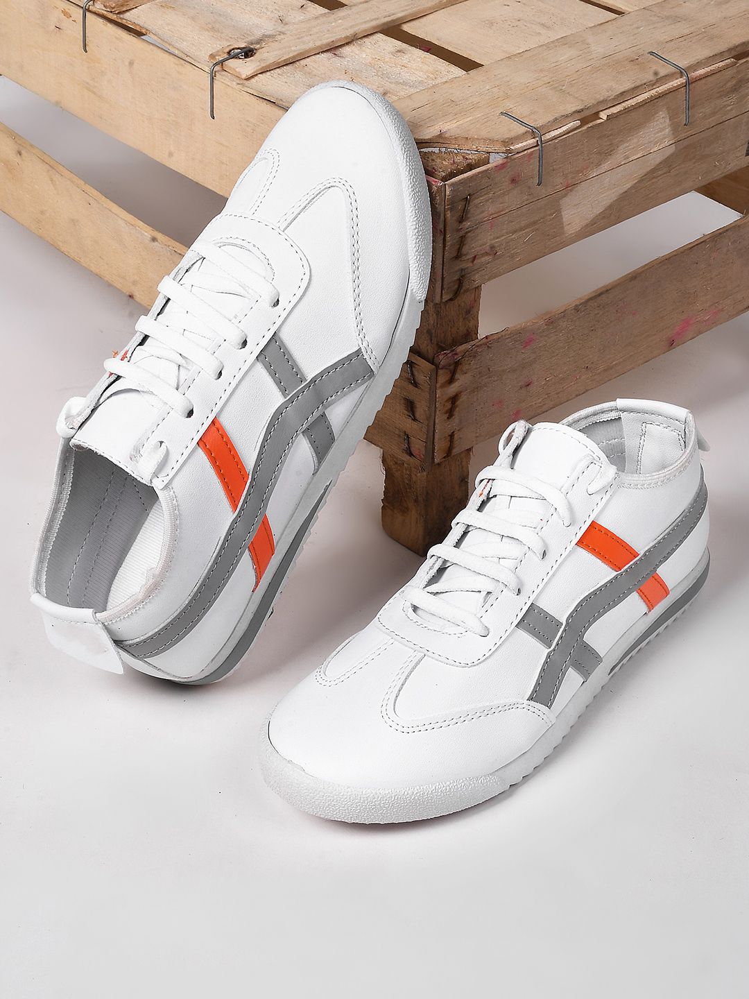 Try Me Men Colourblocked Sneakers