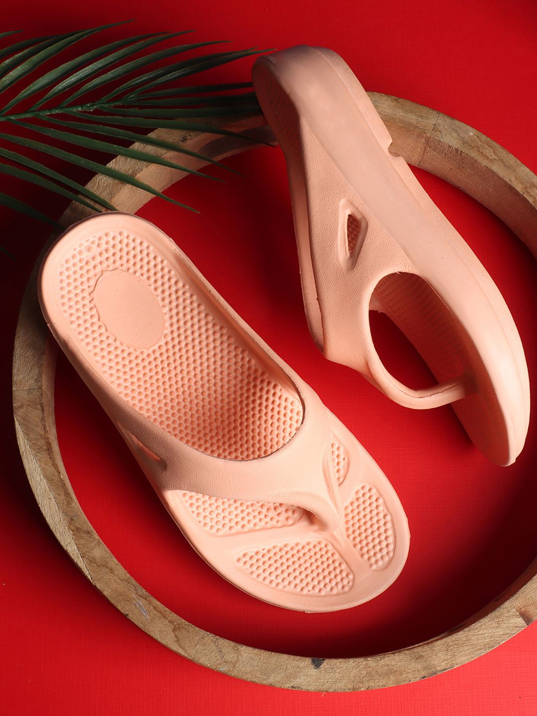 sneakers villa Women Thong Flip-Flops