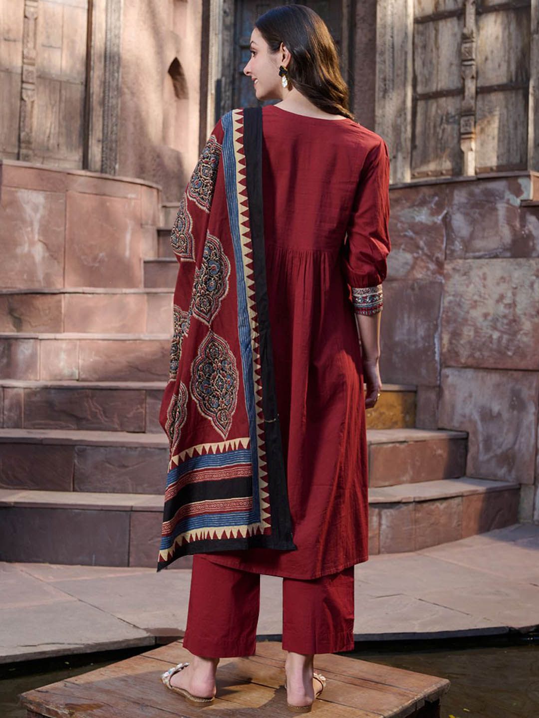 Women Regular Sequinned Pure Cotton Kurta with Trousers & With Dupatta 6