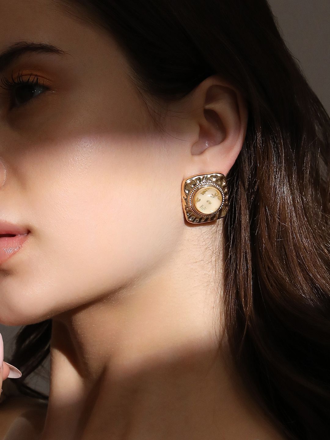 SOHI Contemporary Studs Earrings