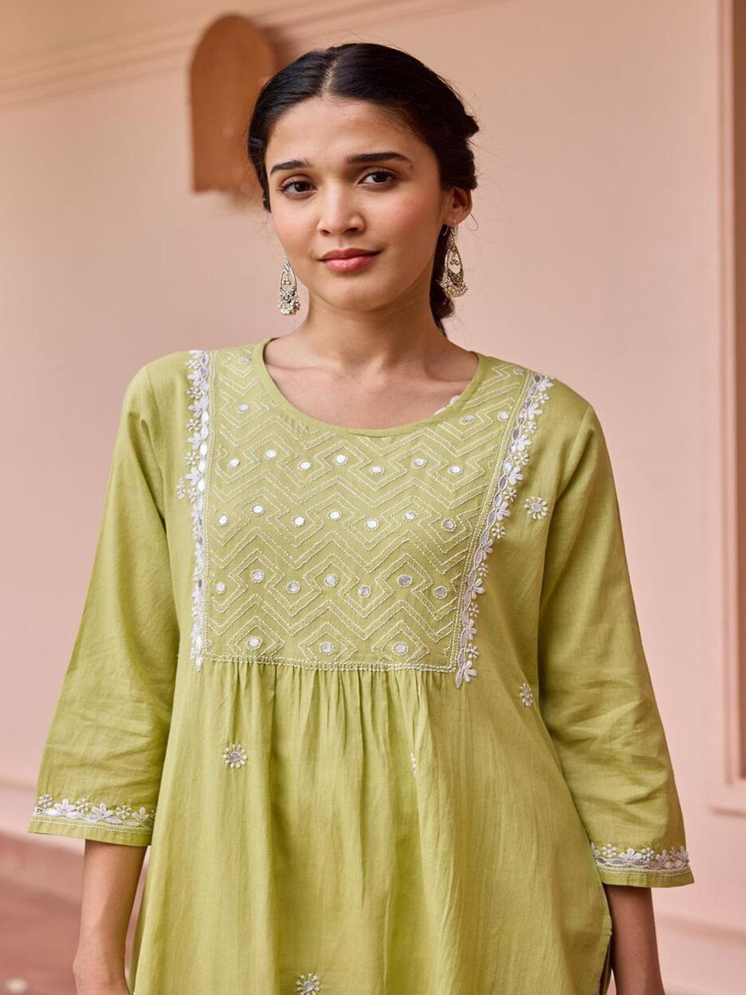House of Chikankari Women Pista Green Cotton Chikankari Embroidered Kurta