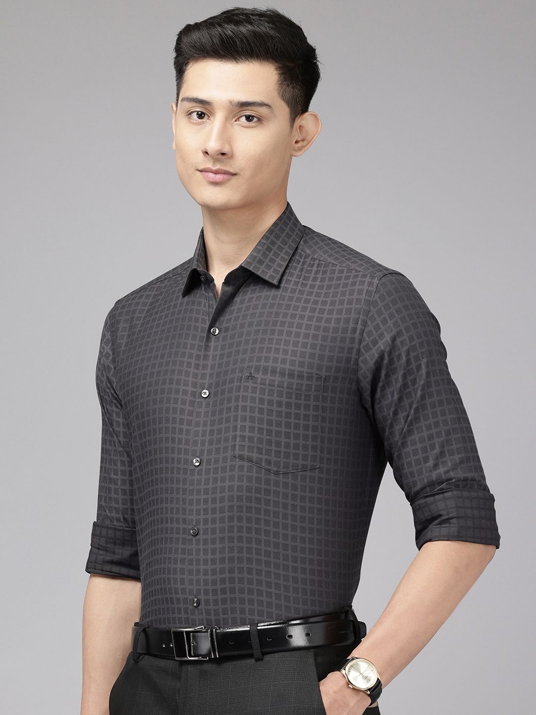 Arrow Pure Cotton Manhattan Slim Fit Checked Formal Shirt