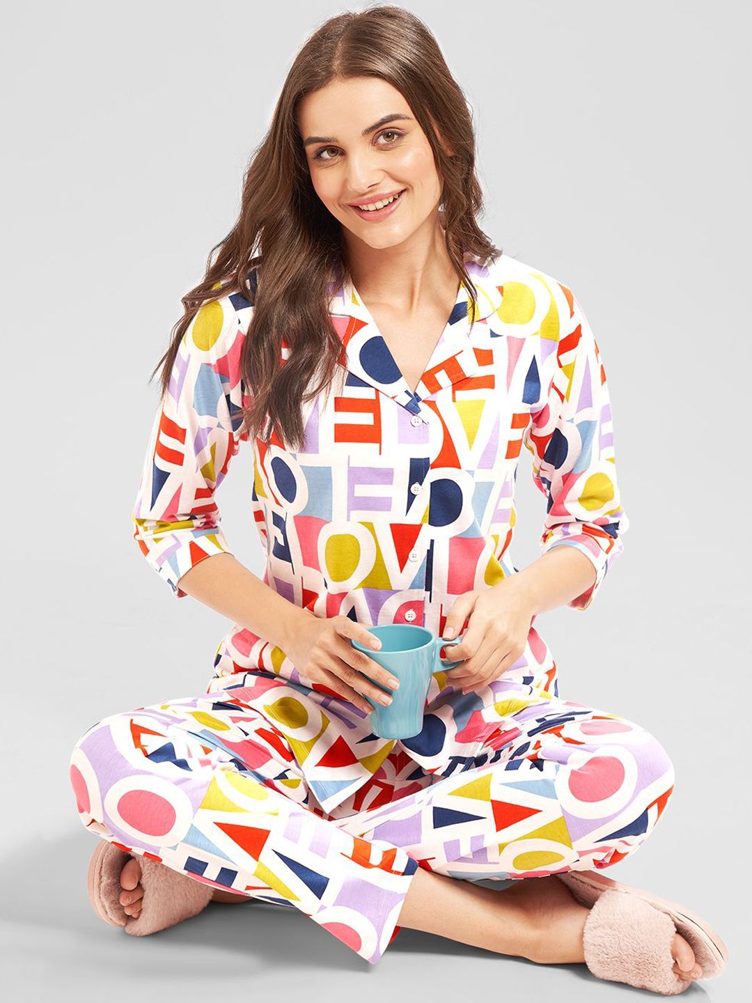 AV2 Women Printed Pure Cotton Night suit