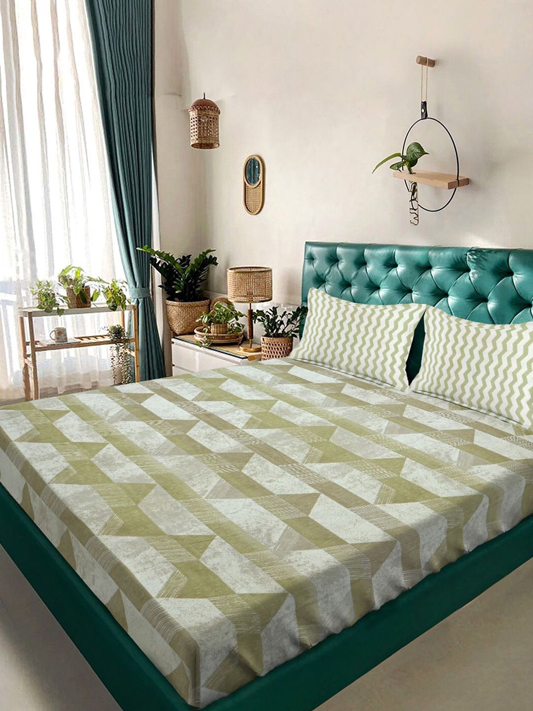 Buy Aura Olive Geometric Skin Friendly 350 TC Fitted King Superfine Bedsheet Set  250 X 215 Cm -  - Home for Unisex