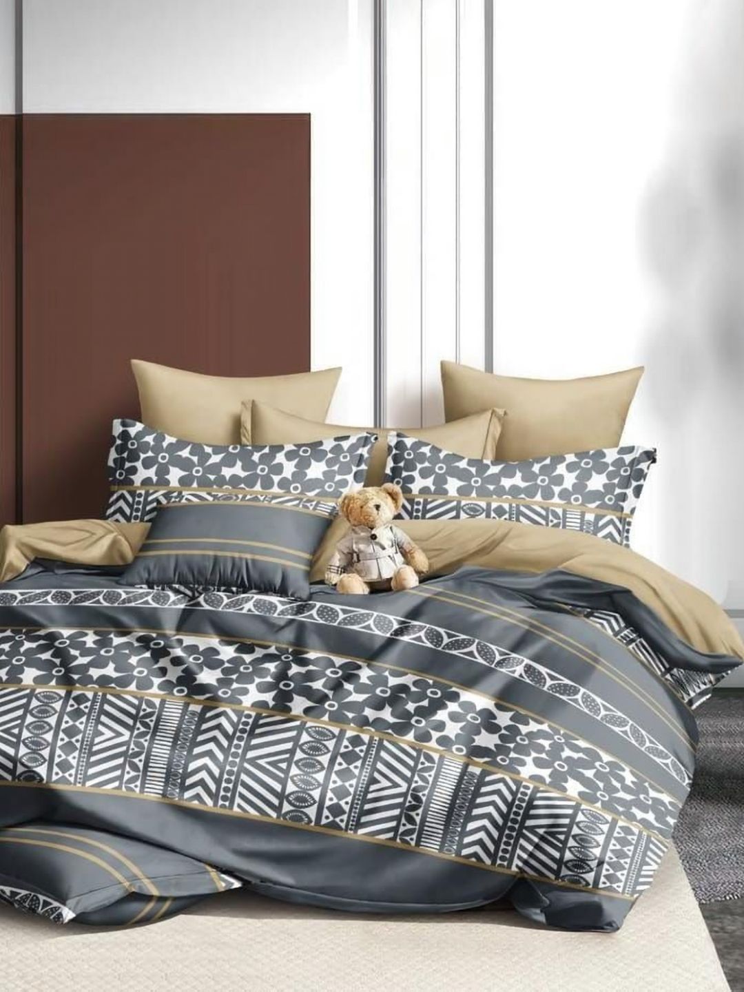 Buy Myntra Elegant Homes Grey & White Printed 350 TC King Fitted Bedsheet Set 2.50 M X 2.15 M -  - Home for Unisex