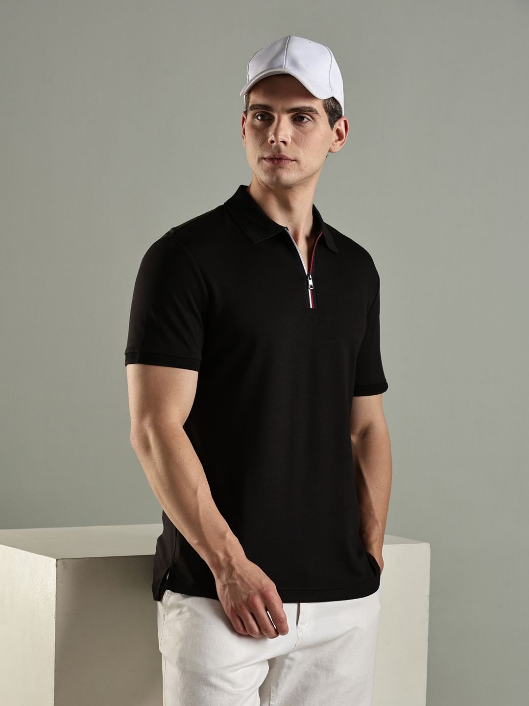 Tommy Hilfiger Polo Collar Short Sleeves Cotton T-shirt