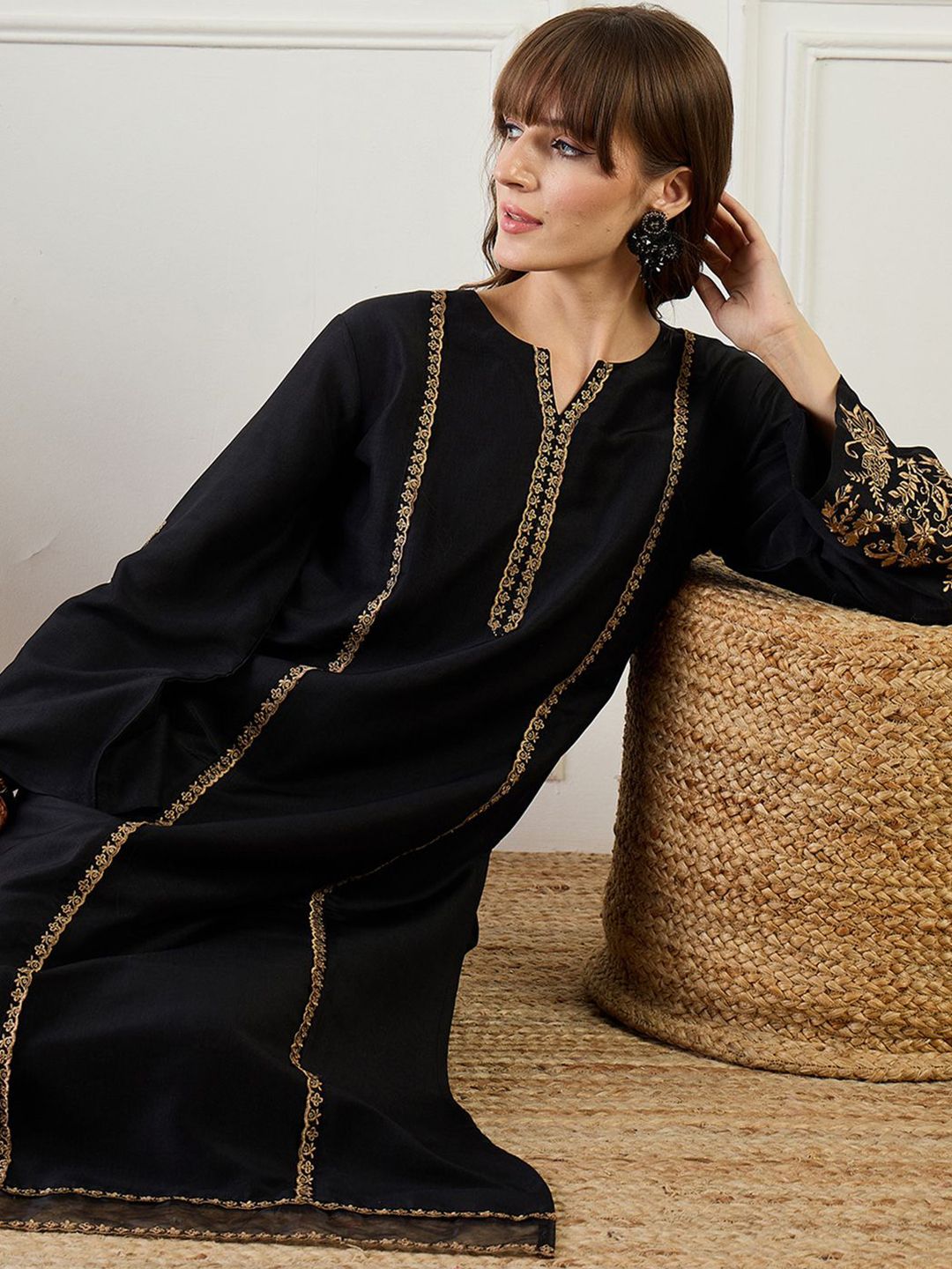 Embroidered Round Neck Top With Trousers Co-Ords 6