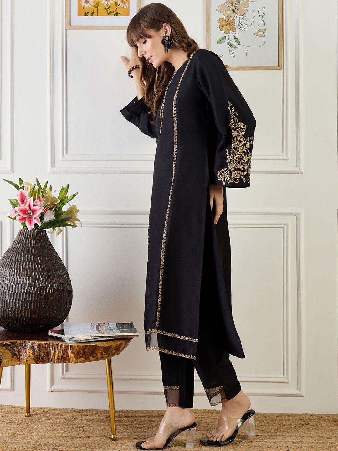 Embroidered Round Neck Top With Trousers Co-Ords 3