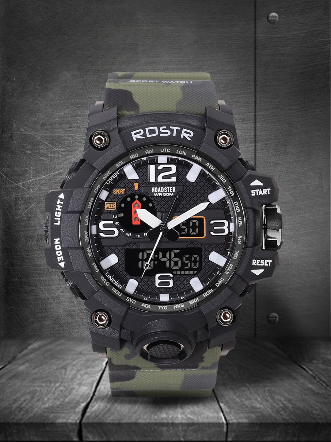 The Roadster Lifestyle Co Men Black Analogue and Digital Watch MFB-PN-SM-1545