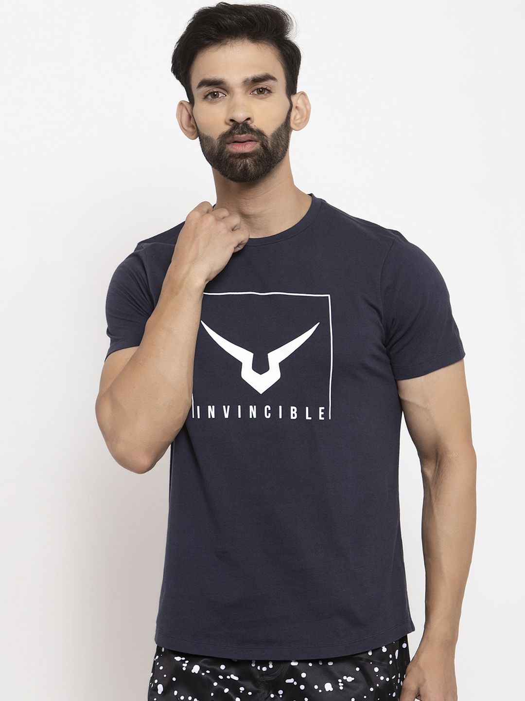Invincible Men Logo Scoop Tee