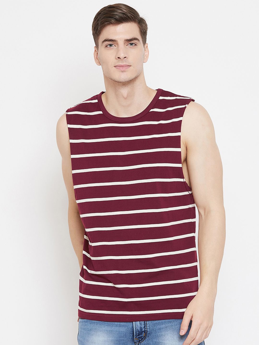 Hypernation Men Maroon & White Striped Round Neck T-shirt