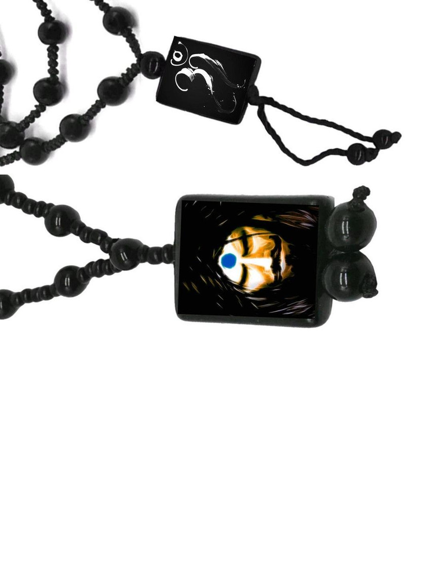 Dynamic Retail Global Men Alloy Necklace