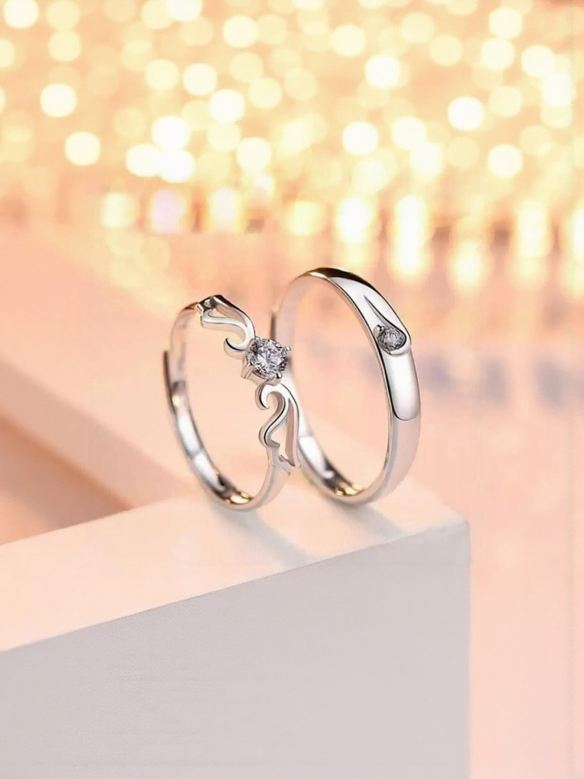Teeragaj Set Of 2 Stone-Studded Adjustable Finger Rings