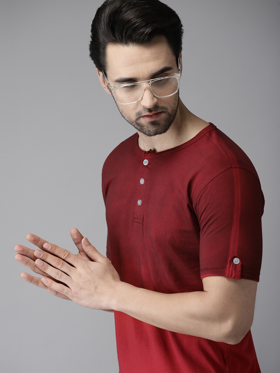 Campus Sutra Men Maroon Ombre-Dyed Henley Neck Pure Cotton T-shirt