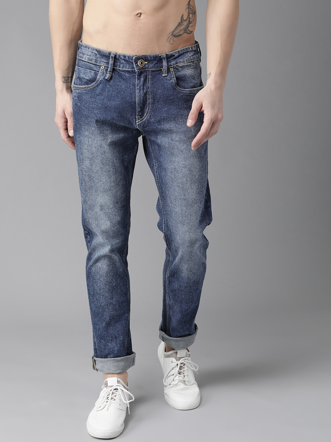 The Roadster Lifestyle Co Men Blue Slim Fit Mid-Rise Clean Look Stretchable Jeans