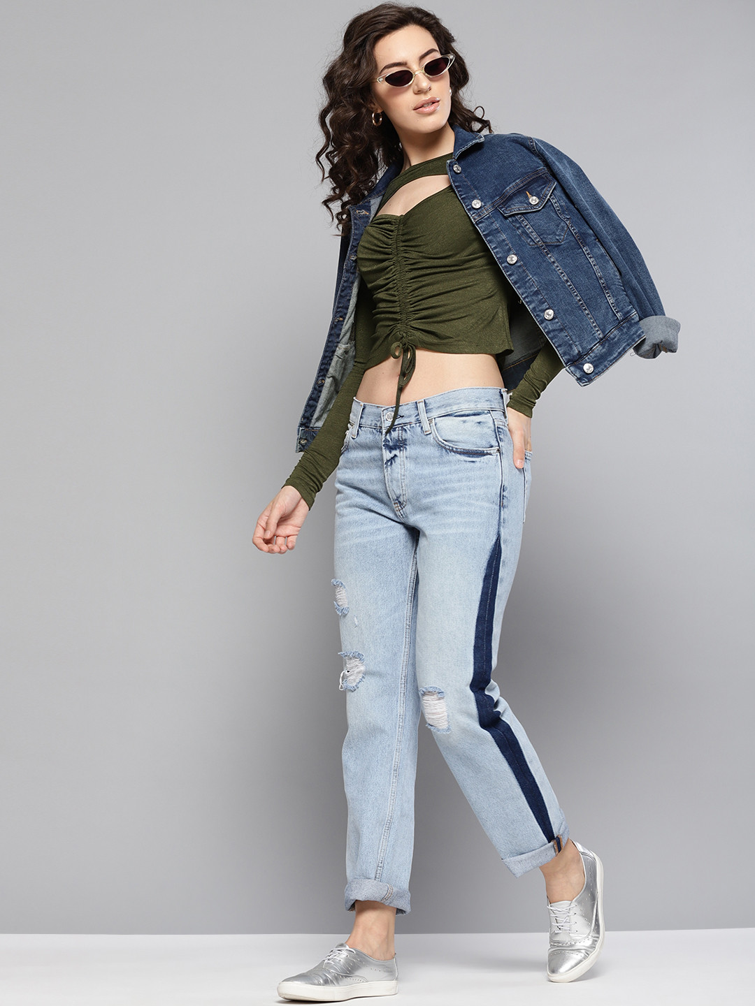 Veni Vidi Vici Women Olive Green Solid Fitted Crop Top