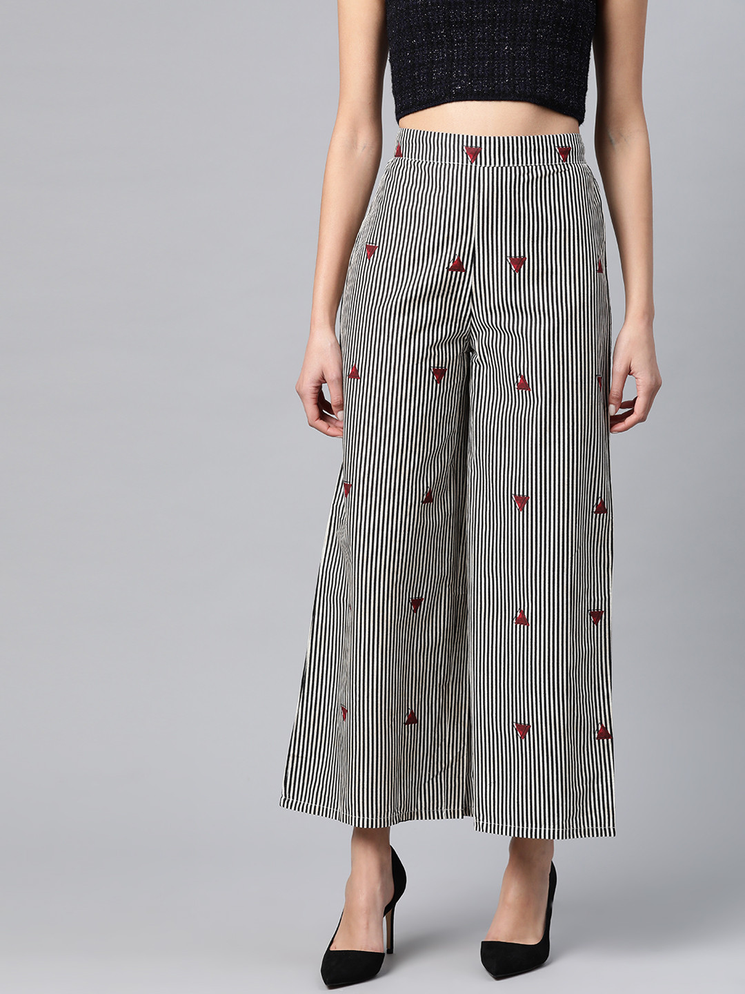 W Women White & Black Pure Cotton Loose Fit Striped Cropped Palazzos