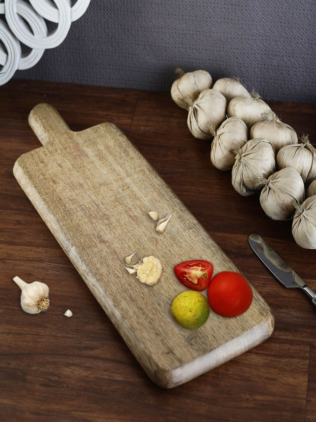 VarEesha Brown Solid Wood Chopping Board/ Serving Platter